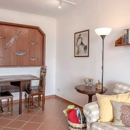 Διαμέρισμα Enes House *